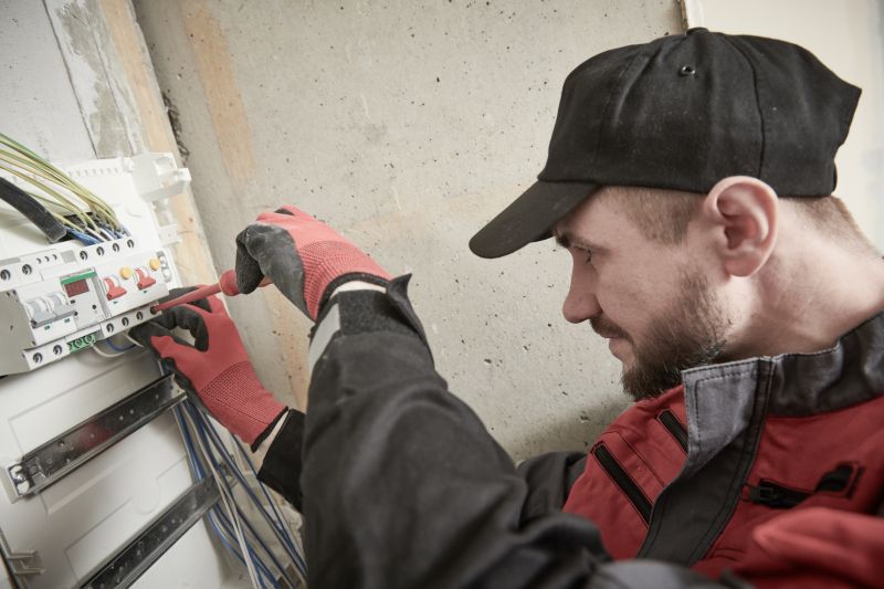 Circuit Breaker Wiring in Pasadena, CA